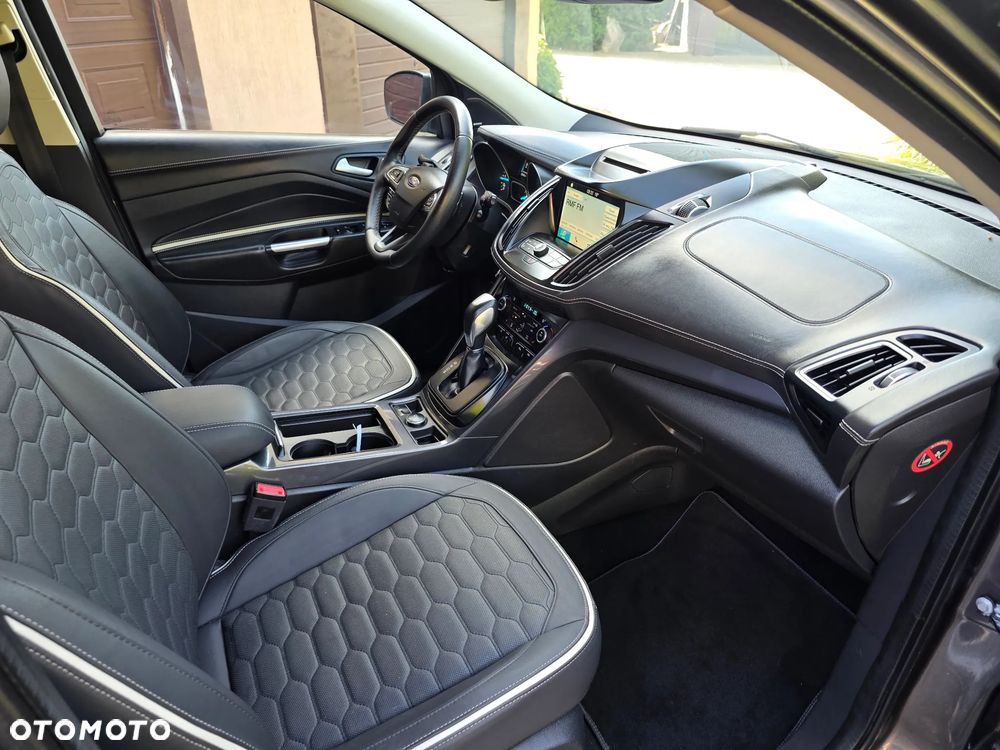 Ford Kuga 2.0 TDCi 4x4 Vignale - 13