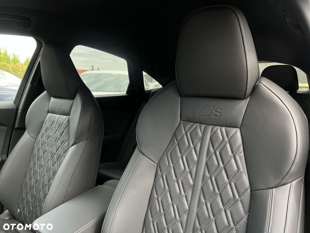 Audi Q5 Sportback - 23