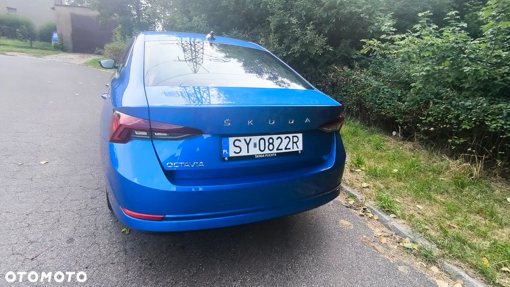 Skoda Octavia 2.0 TDI Style - 19