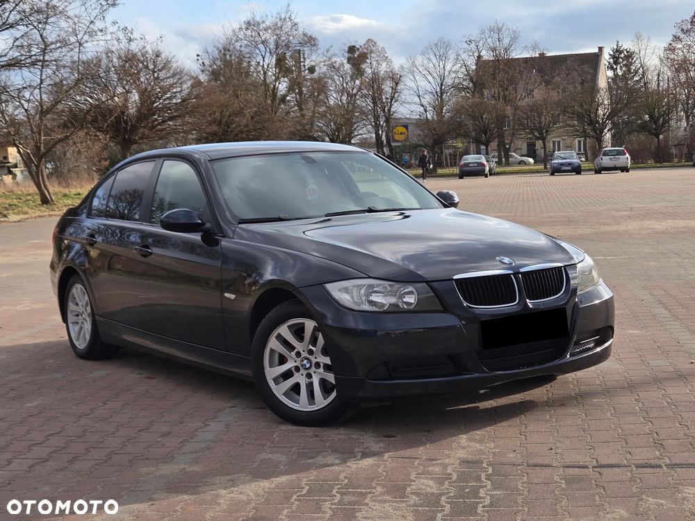 BMW Seria 3 - 1