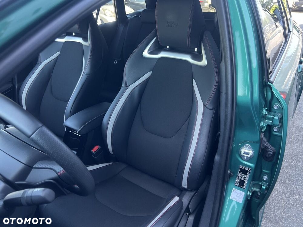 Toyota Corolla 2.0 Hybrid GR Sport - 13