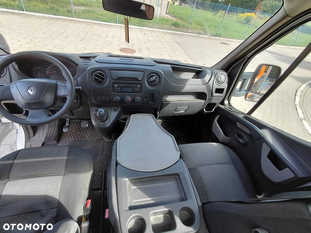 Renault Master - 10