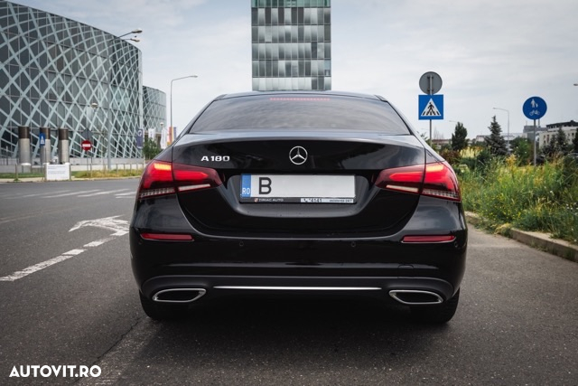 Mercedes-Benz A - 5