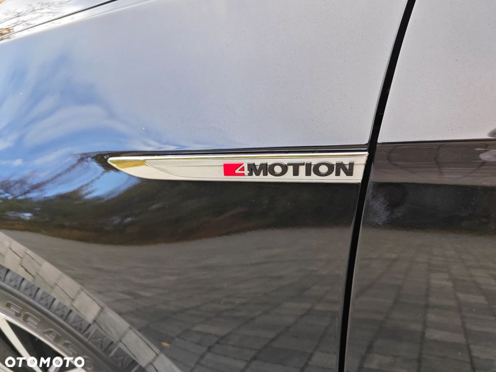 Volkswagen Passat Variant 2.0 TDI Bi-Turbo BMT 4Mot Highline DSG - 36