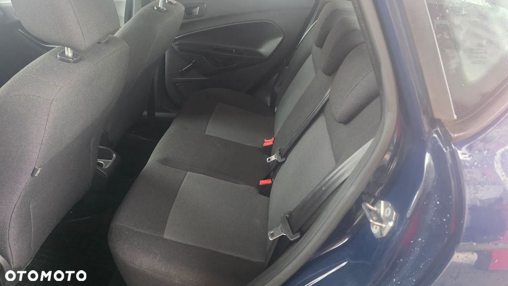Ford Fiesta 1.5 TDCi Ambiente - 7