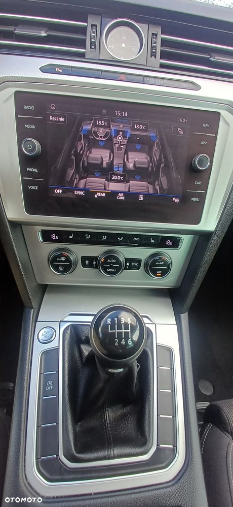 Volkswagen Passat 2.0 TDI BlueMotion Technology Highline - 30
