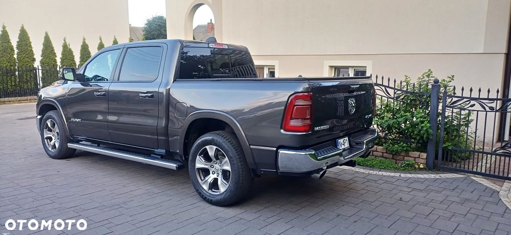 Dodge RAM 5.7 4x4 - 8