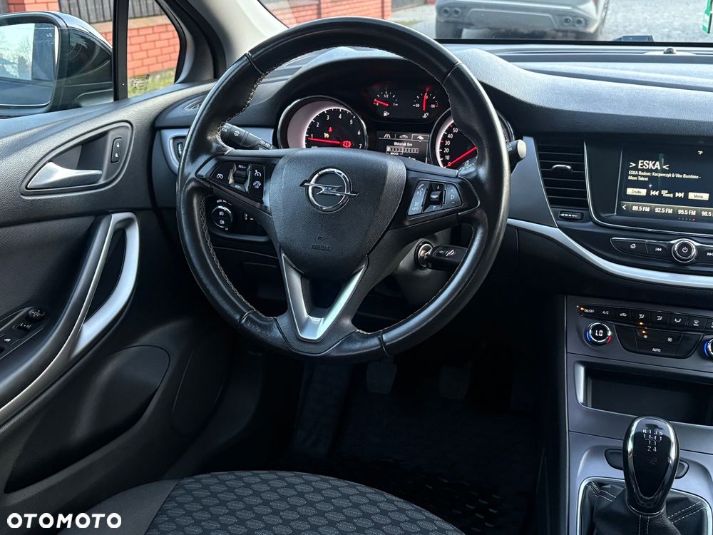 Opel Astra 1.0 T Enjoy S&S - 25