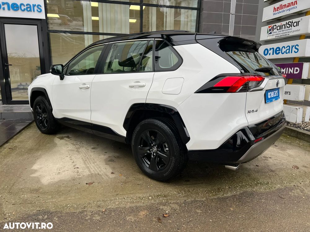 Toyota RAV4 - 3