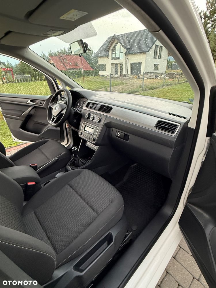 Volkswagen Caddy 2.0 TDI Comfortline - 9