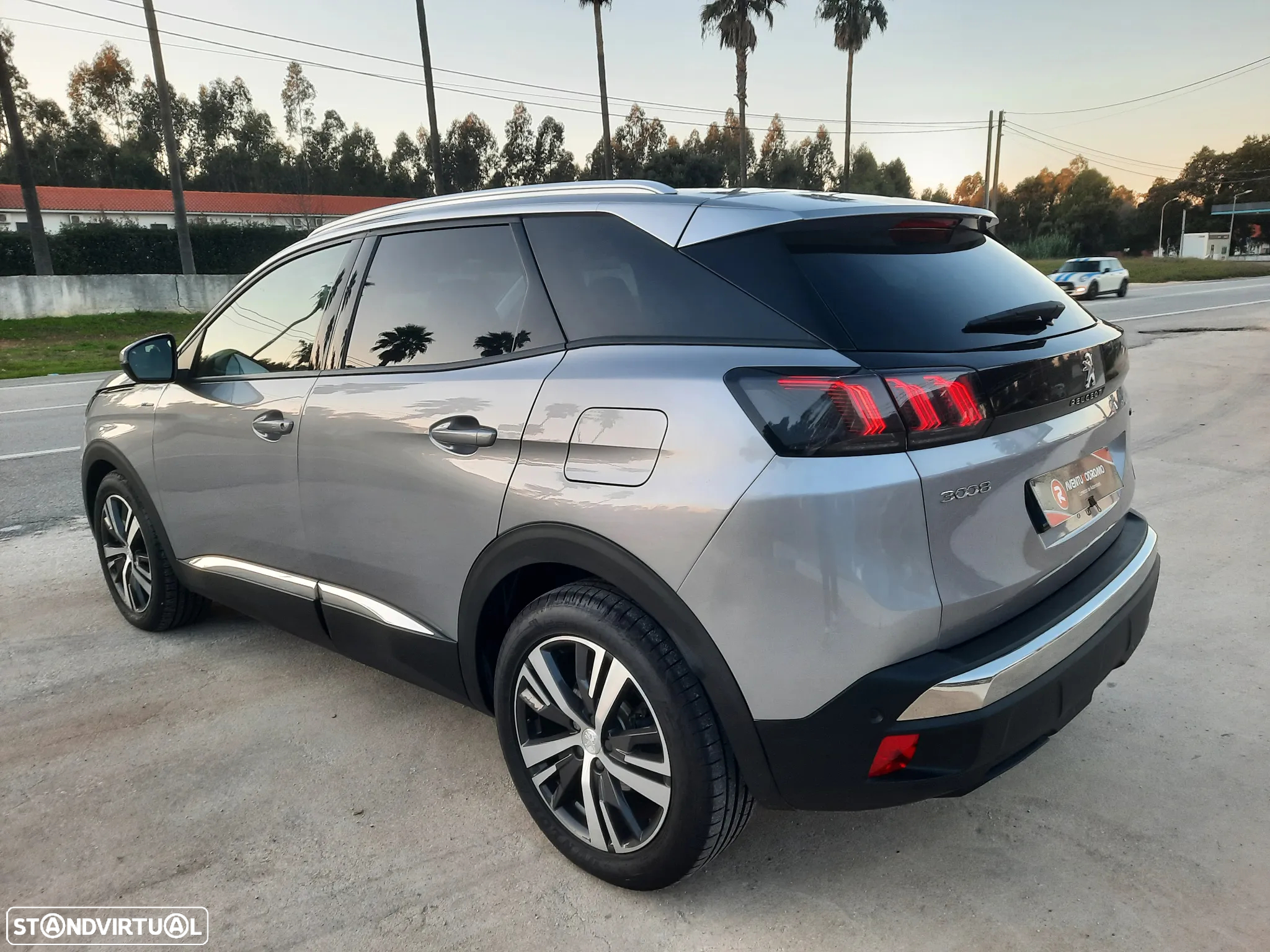 Peugeot 3008 1.6 Hybrid Allure Pack e-EAT8 - 13