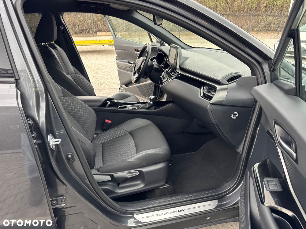 Toyota C-HR 2.0 Hybrid Style - 32