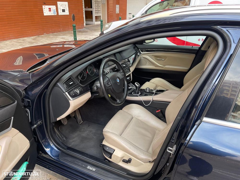 BMW 520 d Luxury Line - 2