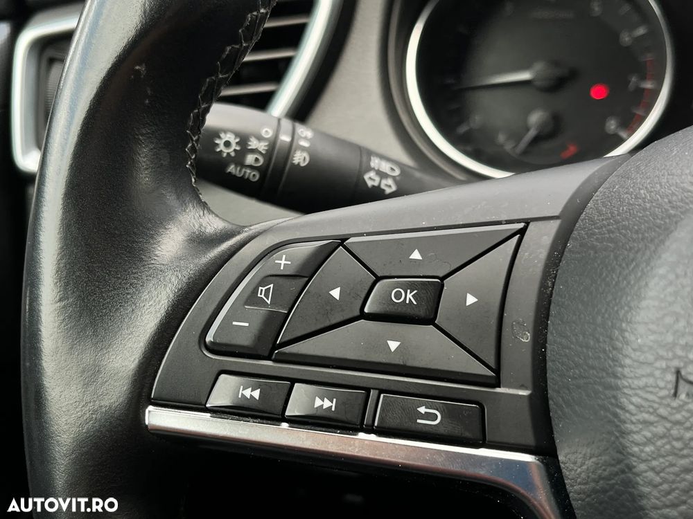 Nissan Qashqai - 17