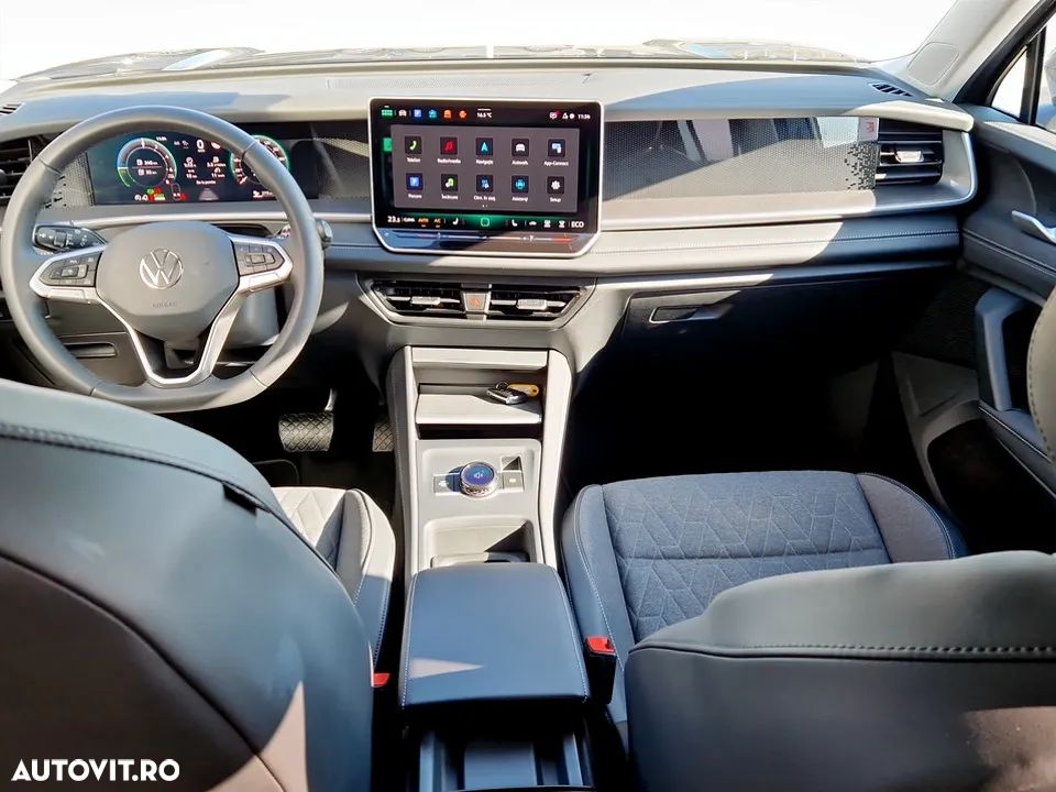 Volkswagen Tayron 1.5 TSI DSG PHEV Life - 13