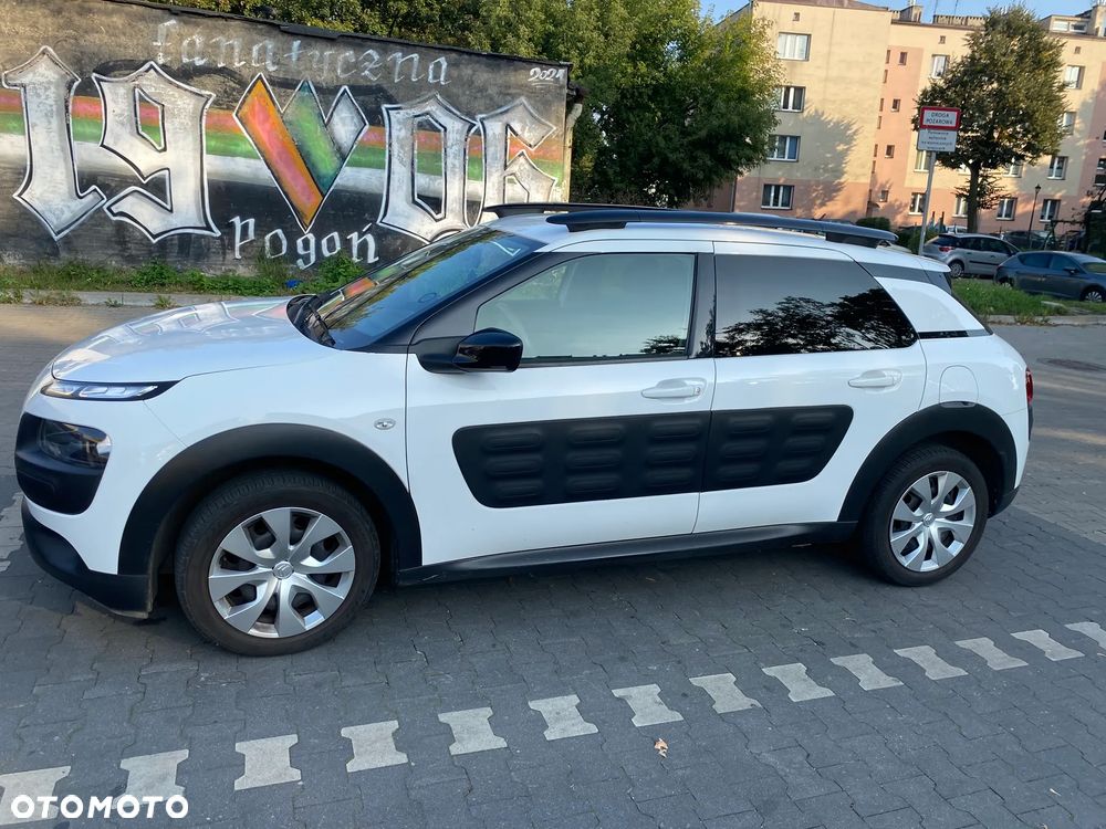 Citroën C4 Cactus - 16
