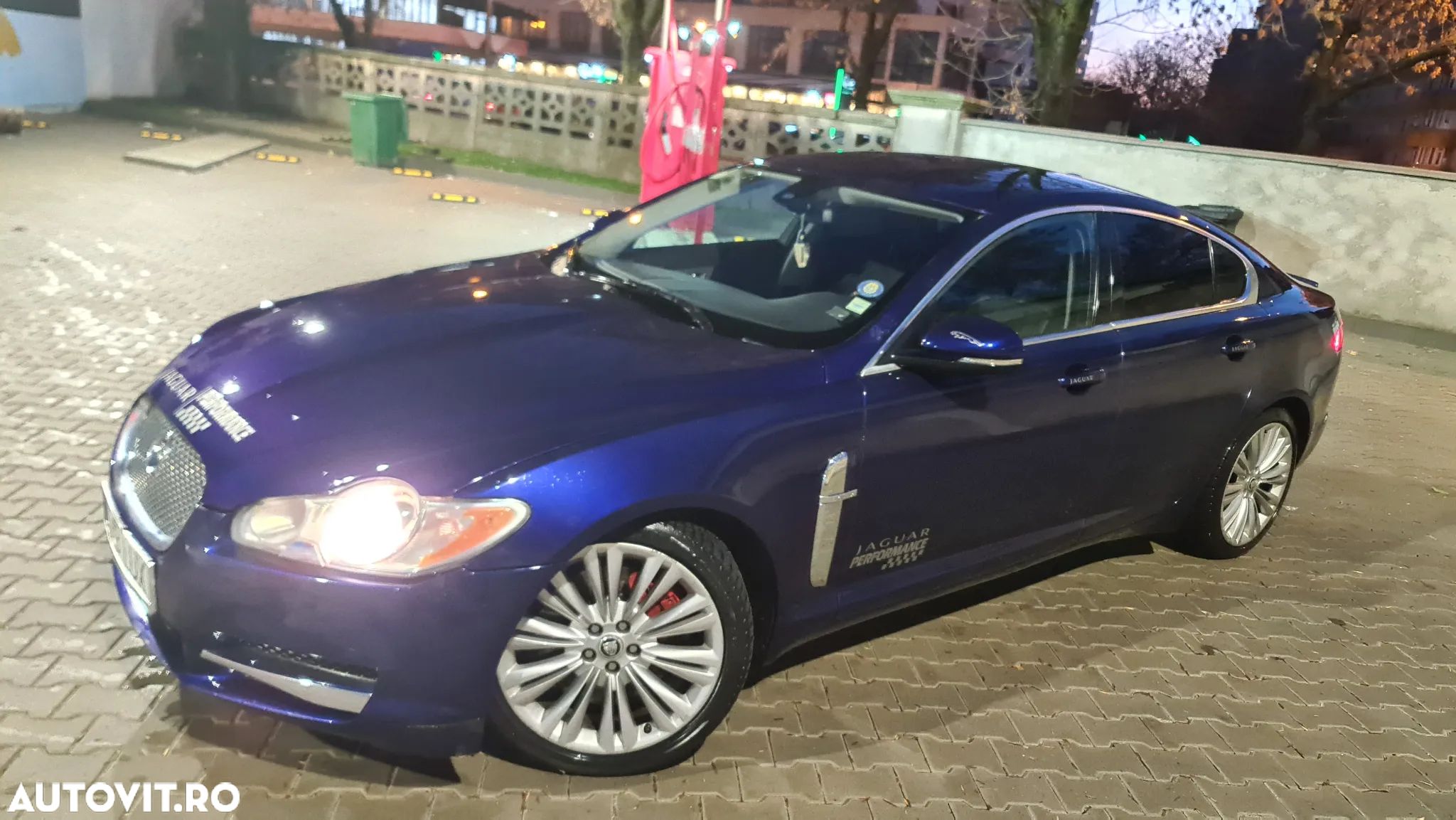Jaguar XF 3.0D Premium Luxury Aut - 1