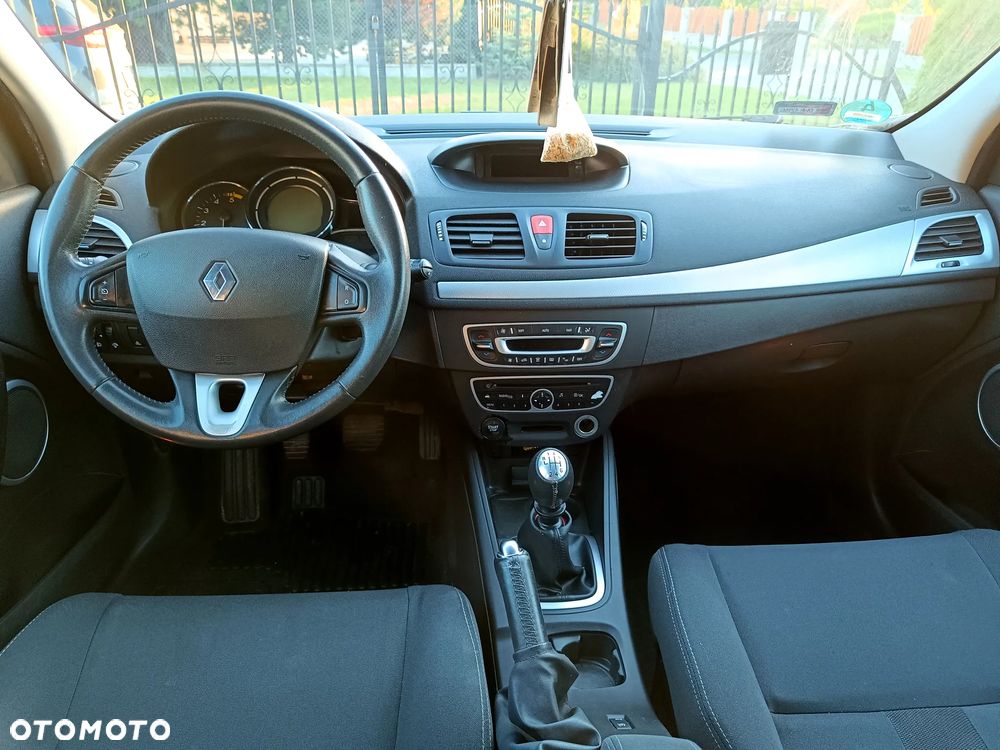 Renault Megane 1.9 dCi Dynamique Euro5 - 17