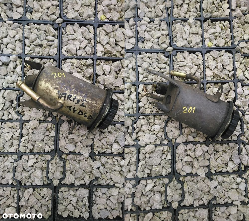 TOYOTA LEXUS ZBIORNICZEK ZBIORNIK WYRÓWNAWCZY PŁYNU SPRYSKIWACZA SPRYSKIWACZY WSPOMAGANIA - 30