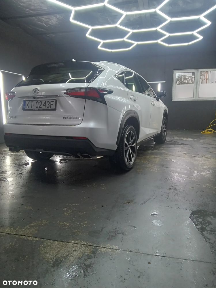 Lexus NX 200t Elite AWD - 4
