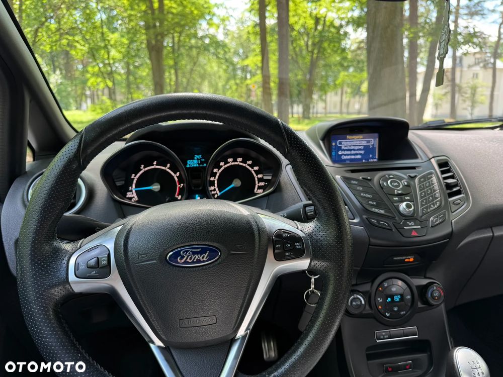 Ford Fiesta - 17