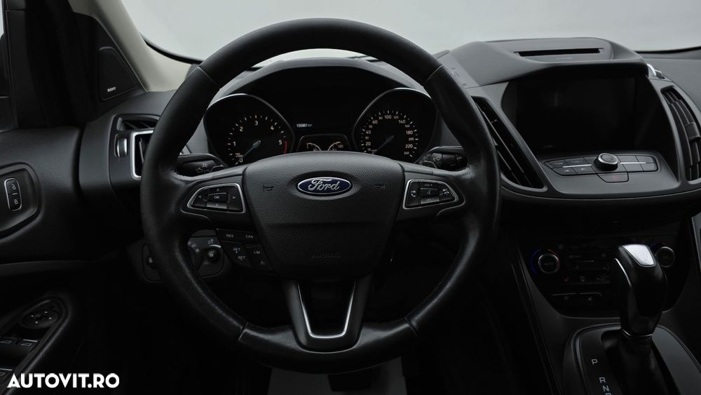 Ford Kuga - 15