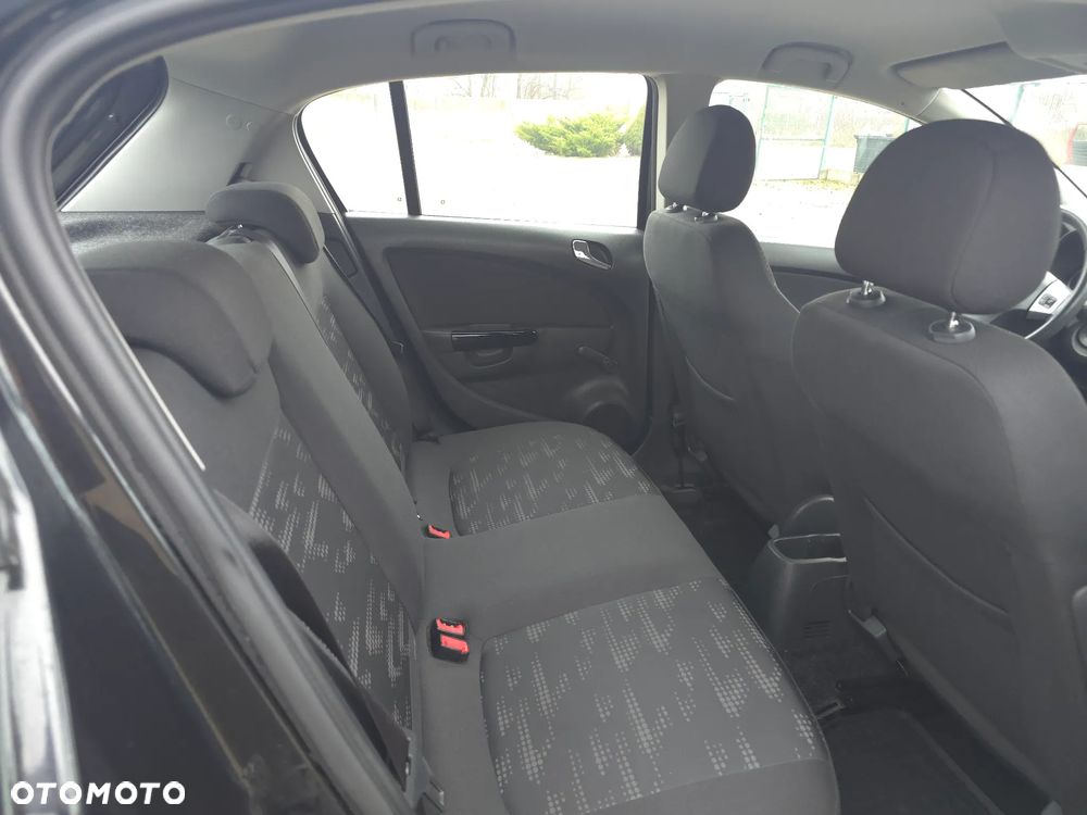 Opel Corsa 1.2 16V Enjoy - 13