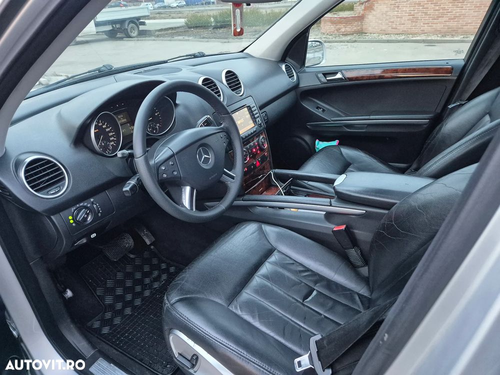 Mercedes-Benz ML - 8