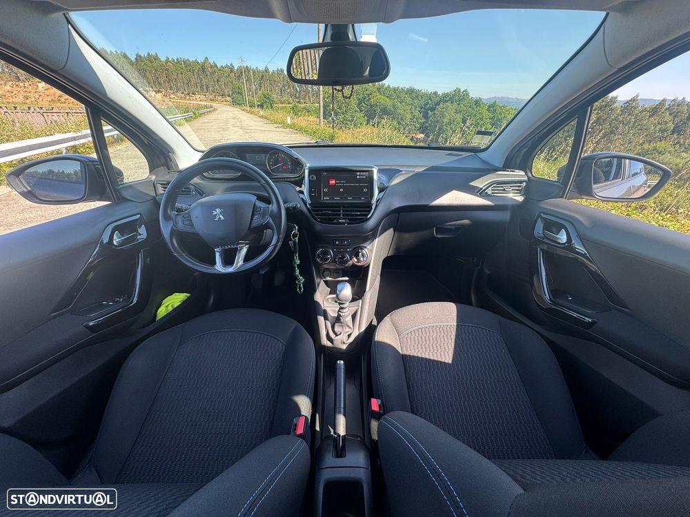Peugeot 208 1.5 BlueHDi Signature - 11