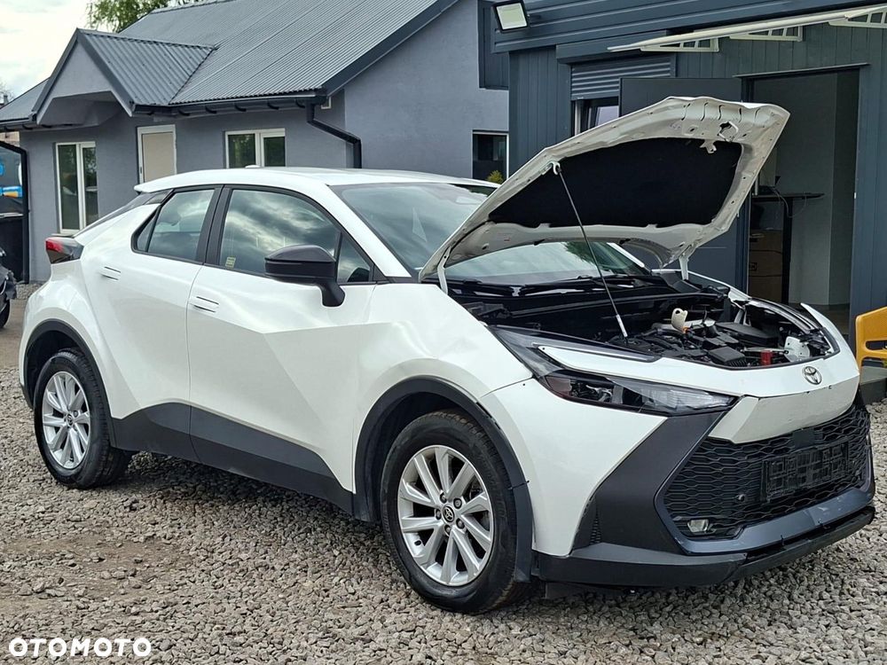 Toyota C-HR - 6