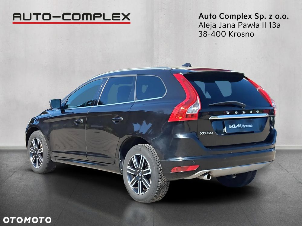 Volvo XC 60 - 4