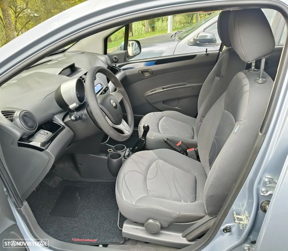 Chevrolet Spark 1.0 LS Bi-Fuel - 11