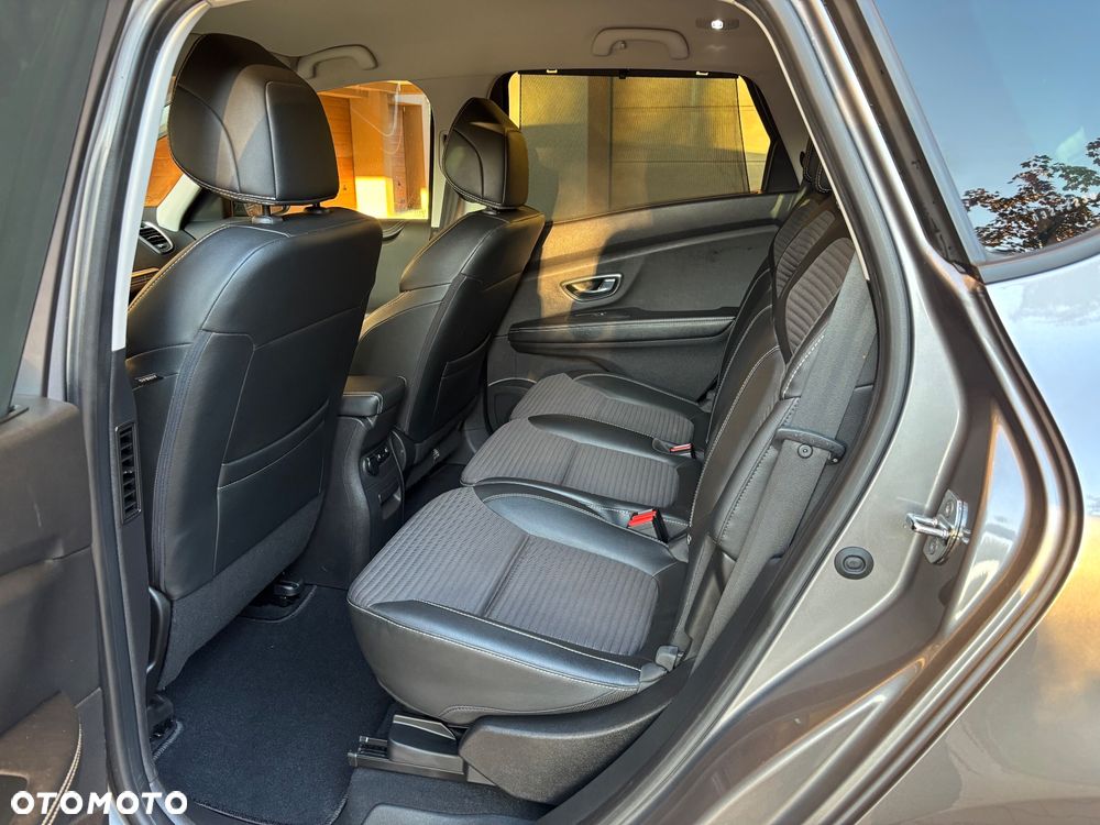 Renault Scenic - 24