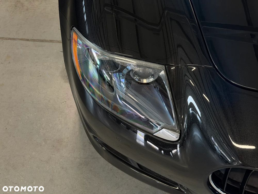 Maserati Quattroporte - 9