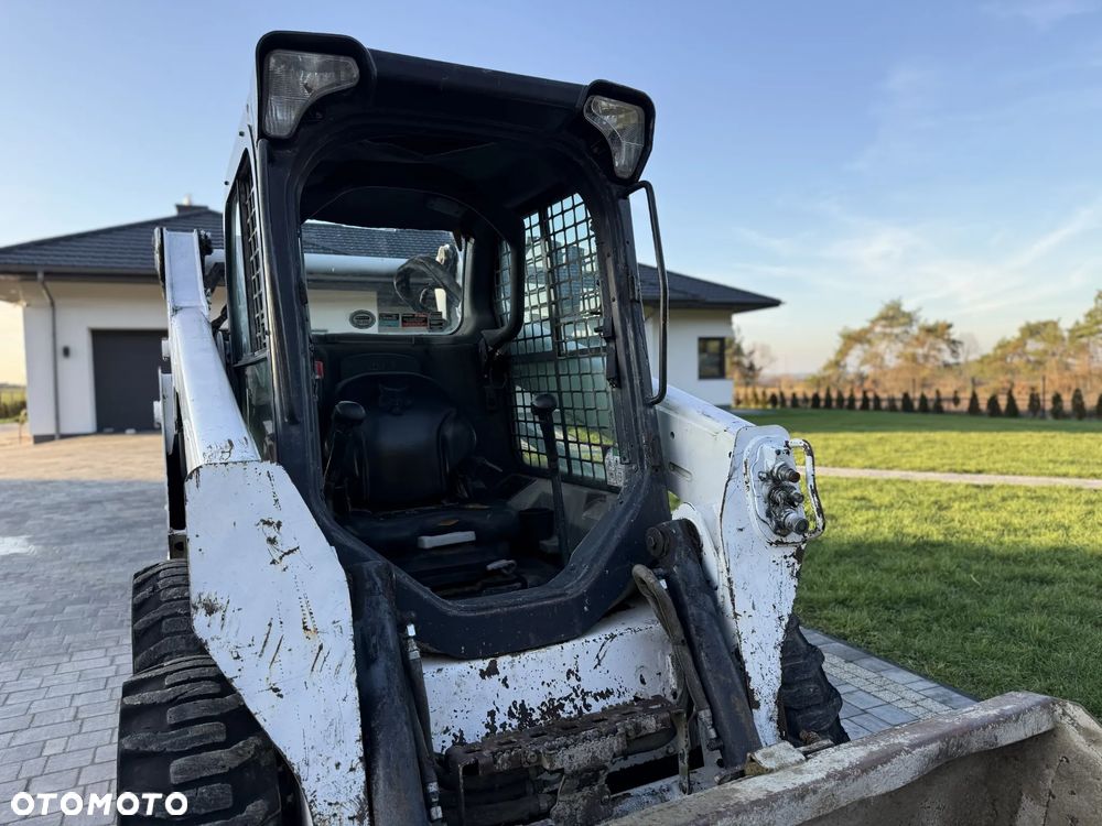 Bobcat S570 - 12