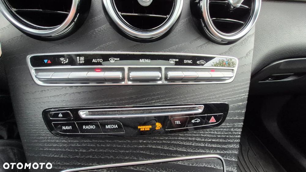 Mercedes-Benz GLC 300 4-Matic - 17