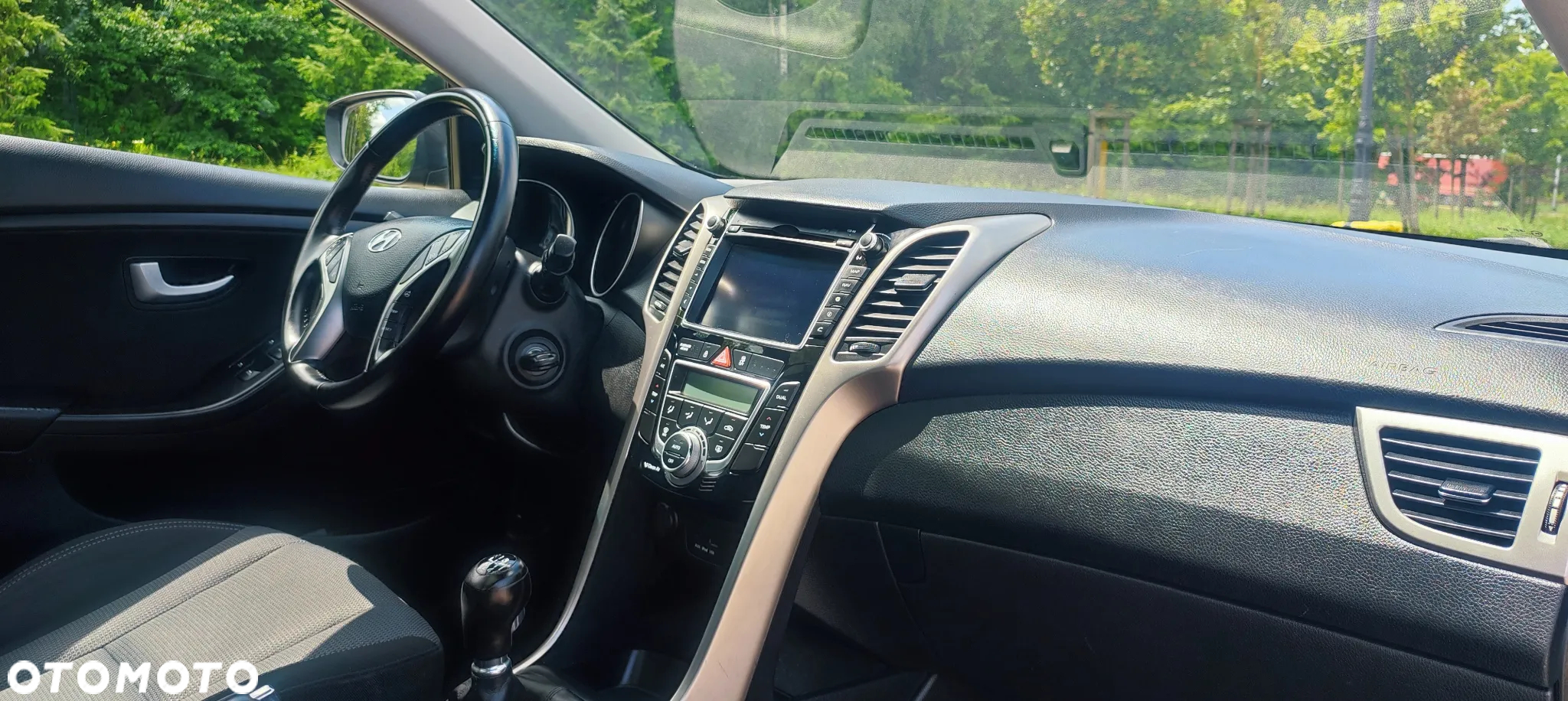 Hyundai i30 1.6 CRDi BlueDrive Go - 27