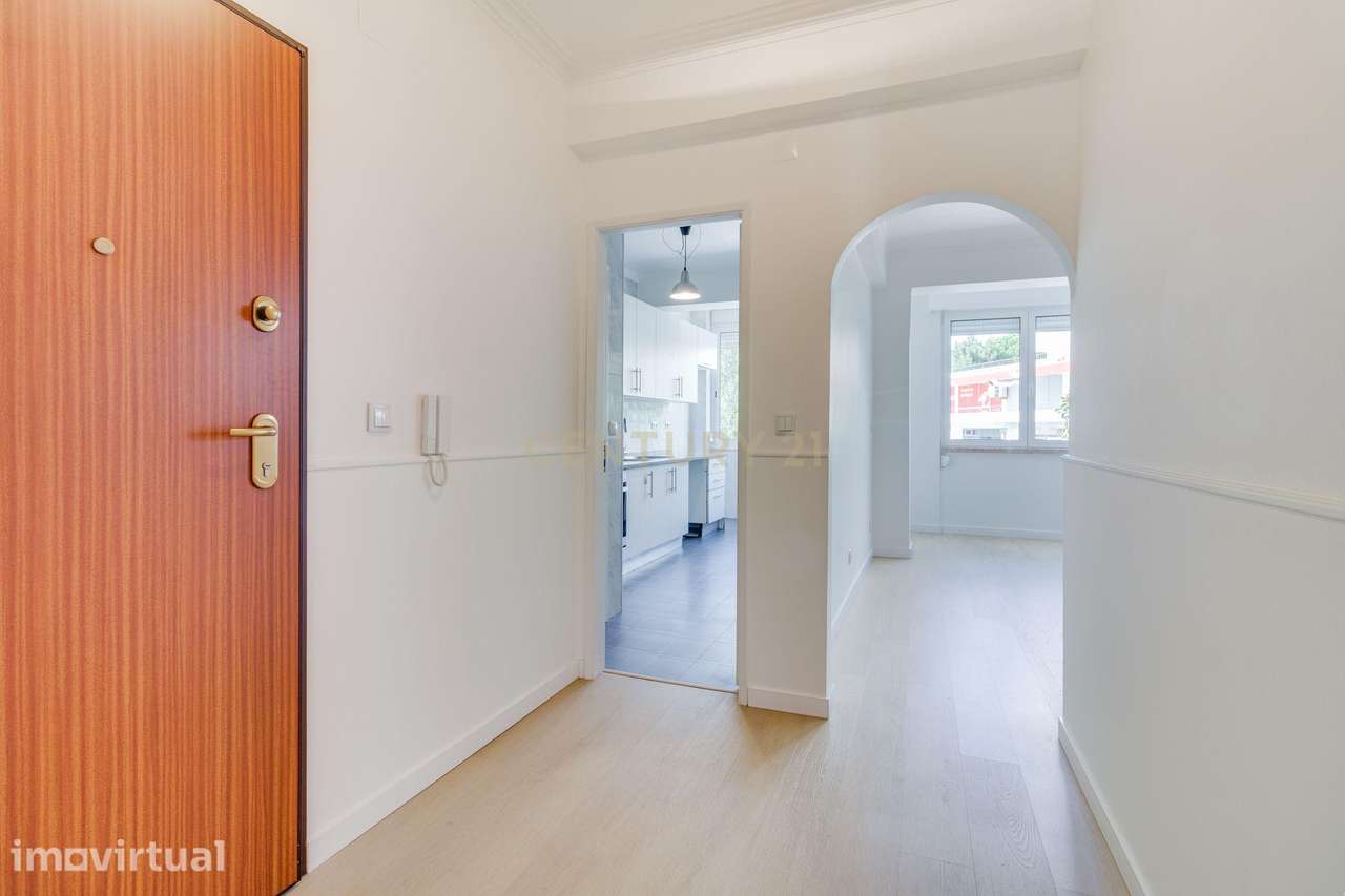 Apartamento T3 Espaçoso e com Excelente Localização na Rinchoa — Rio d - Grande imagem: 4/26
