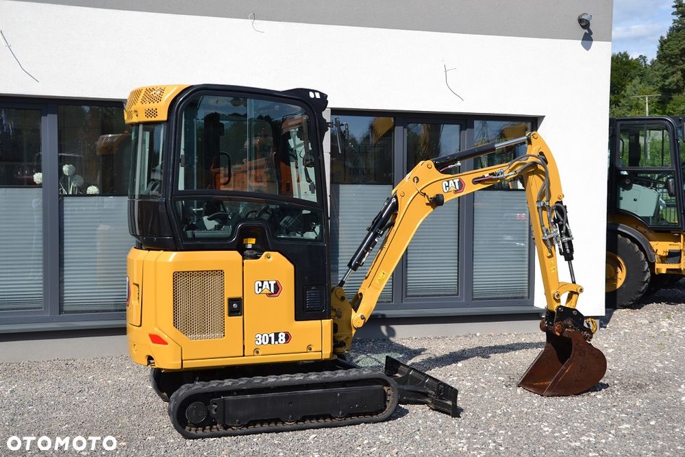 Caterpillar 301.8 - 11