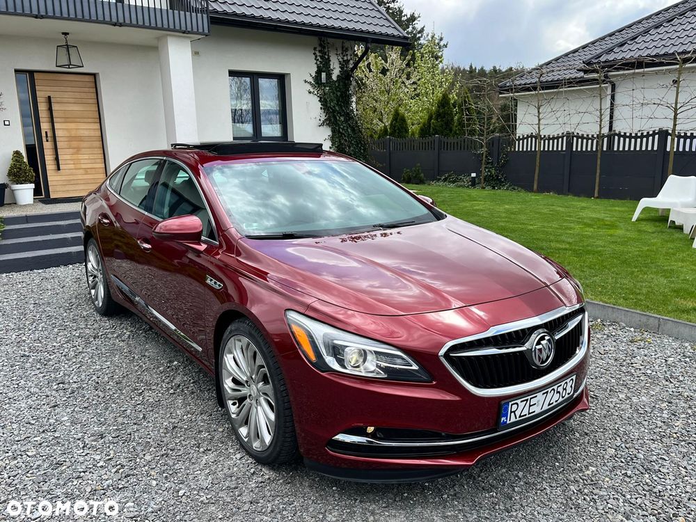 Buick Lacrosse - 23
