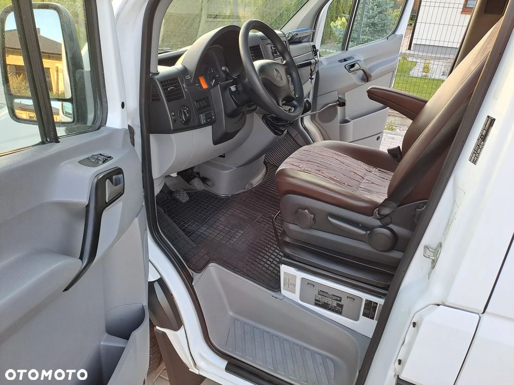 Mercedes-Benz Sprinter 519 3.0 V6 CDI MERCUS - 27