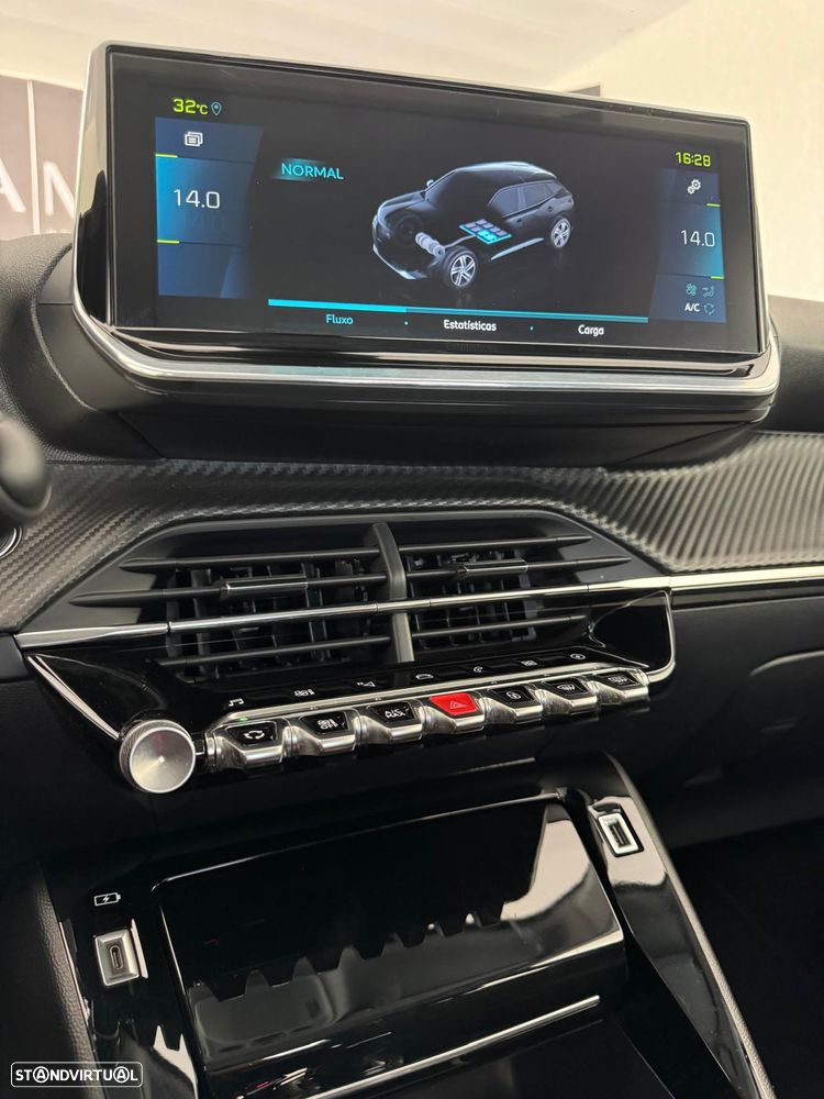Peugeot e-2008 50 kWh GT Pack - 15