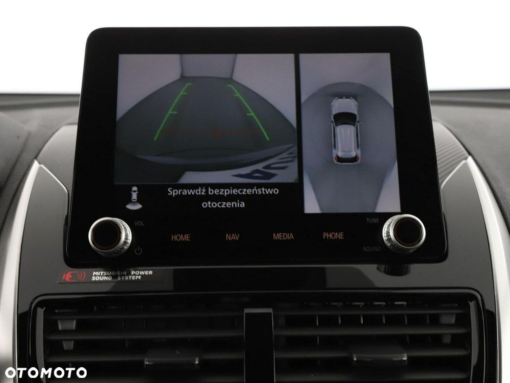 Mitsubishi Eclipse Cross - 24