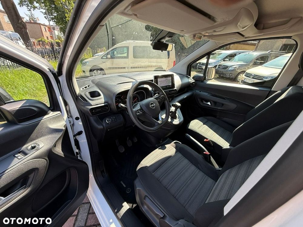 Opel Combo - 18