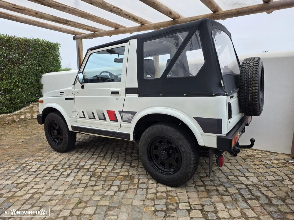 Suzuki Samurai - 4
