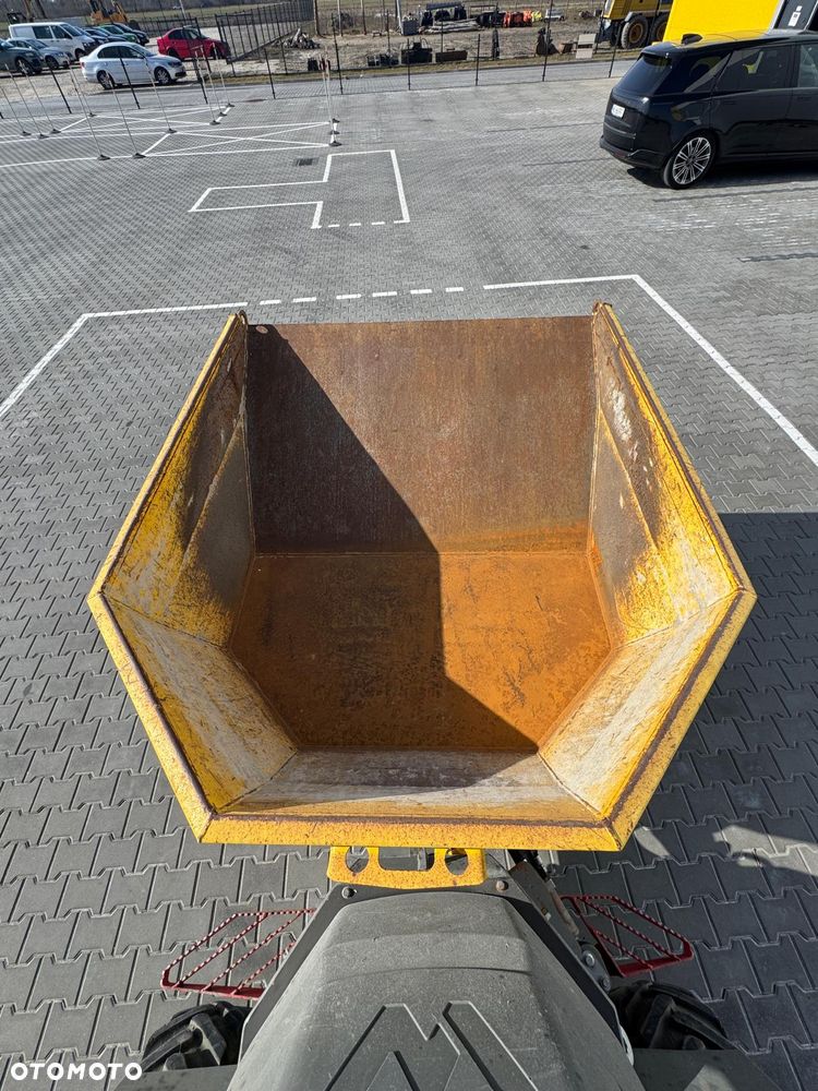 Wacker Neuson DW30 - 11