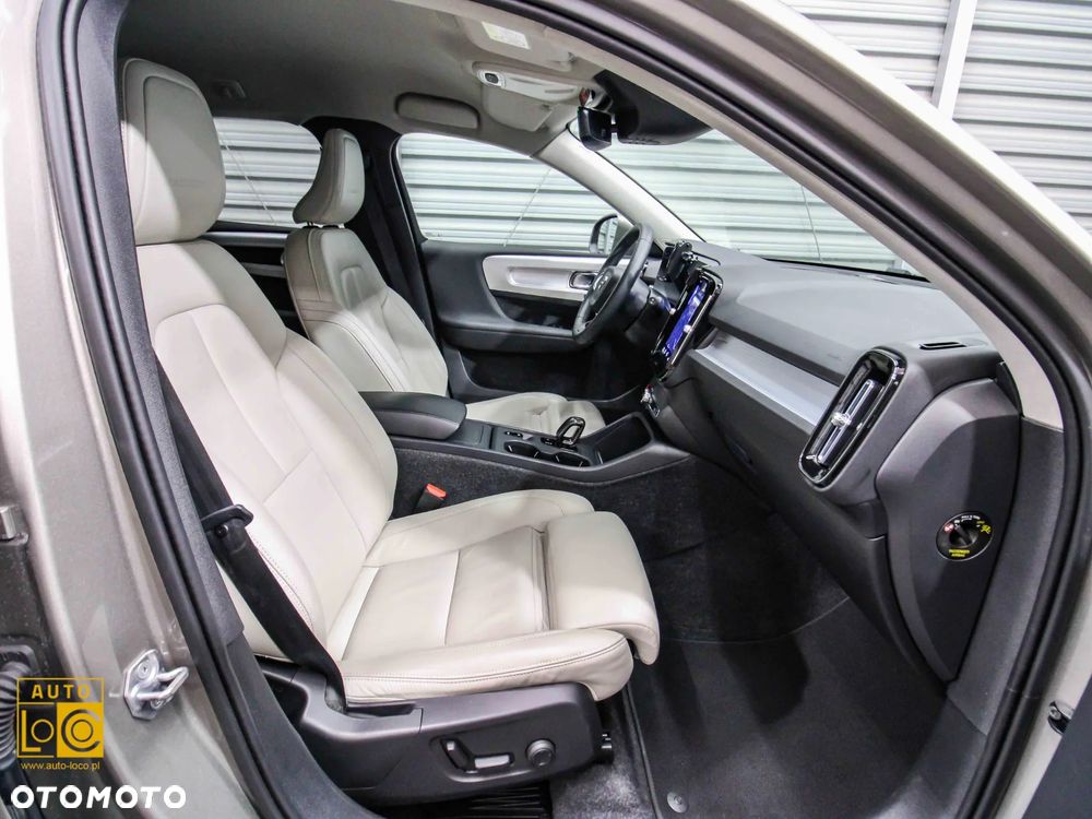 Volvo XC 40 T3 Inscription - 10