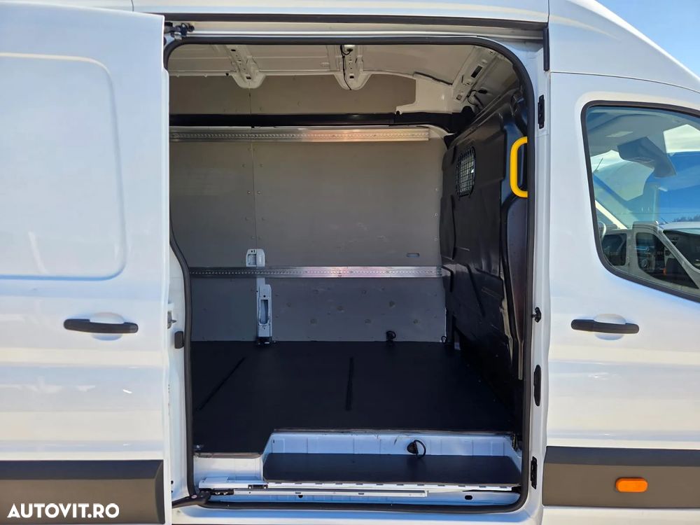 Ford New Transit L4H3 Premium Edition - 13