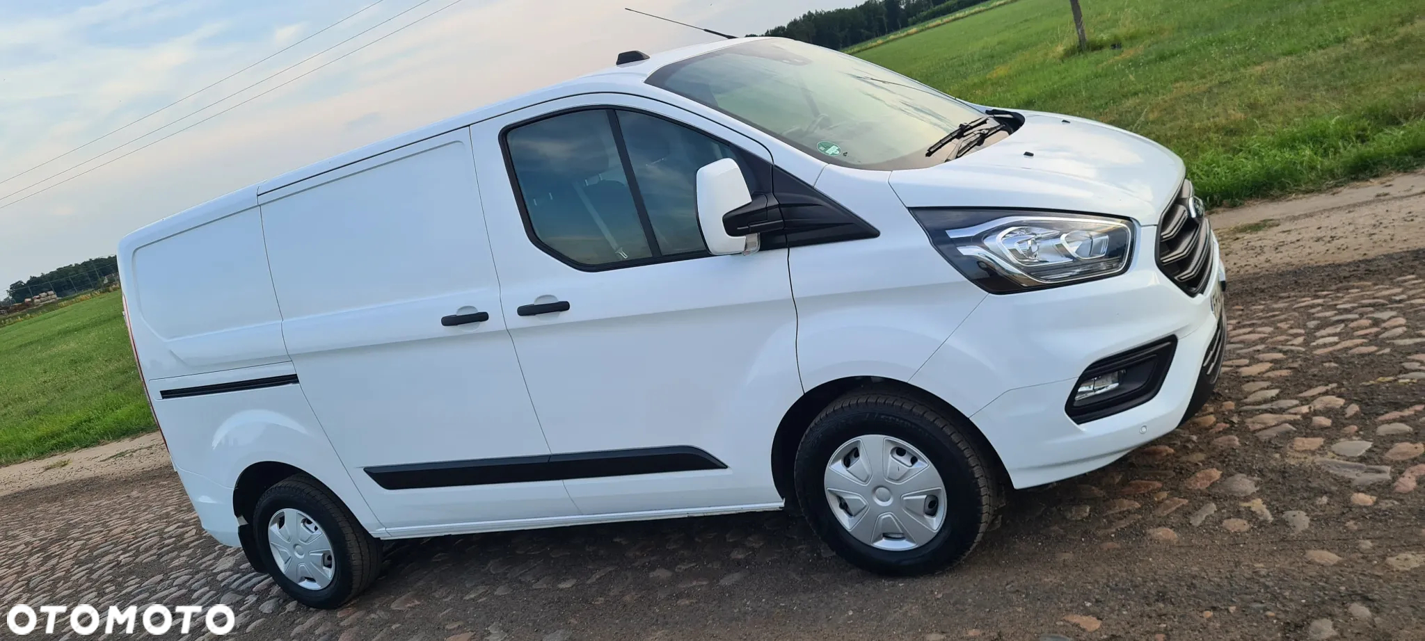 Ford Transit Custom - 10