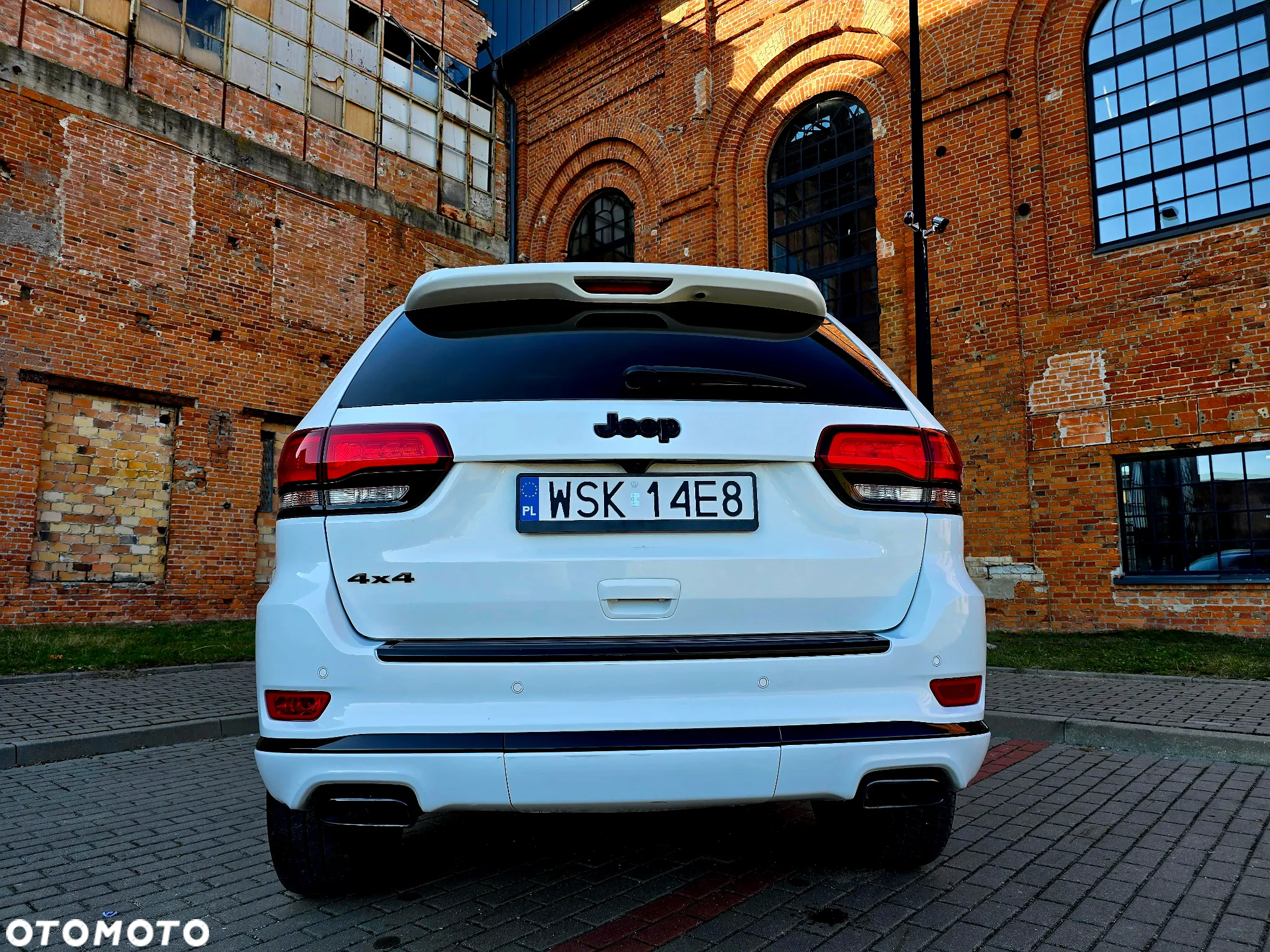Jeep Grand Cherokee 3.6 V6 Overland Summit - 16
